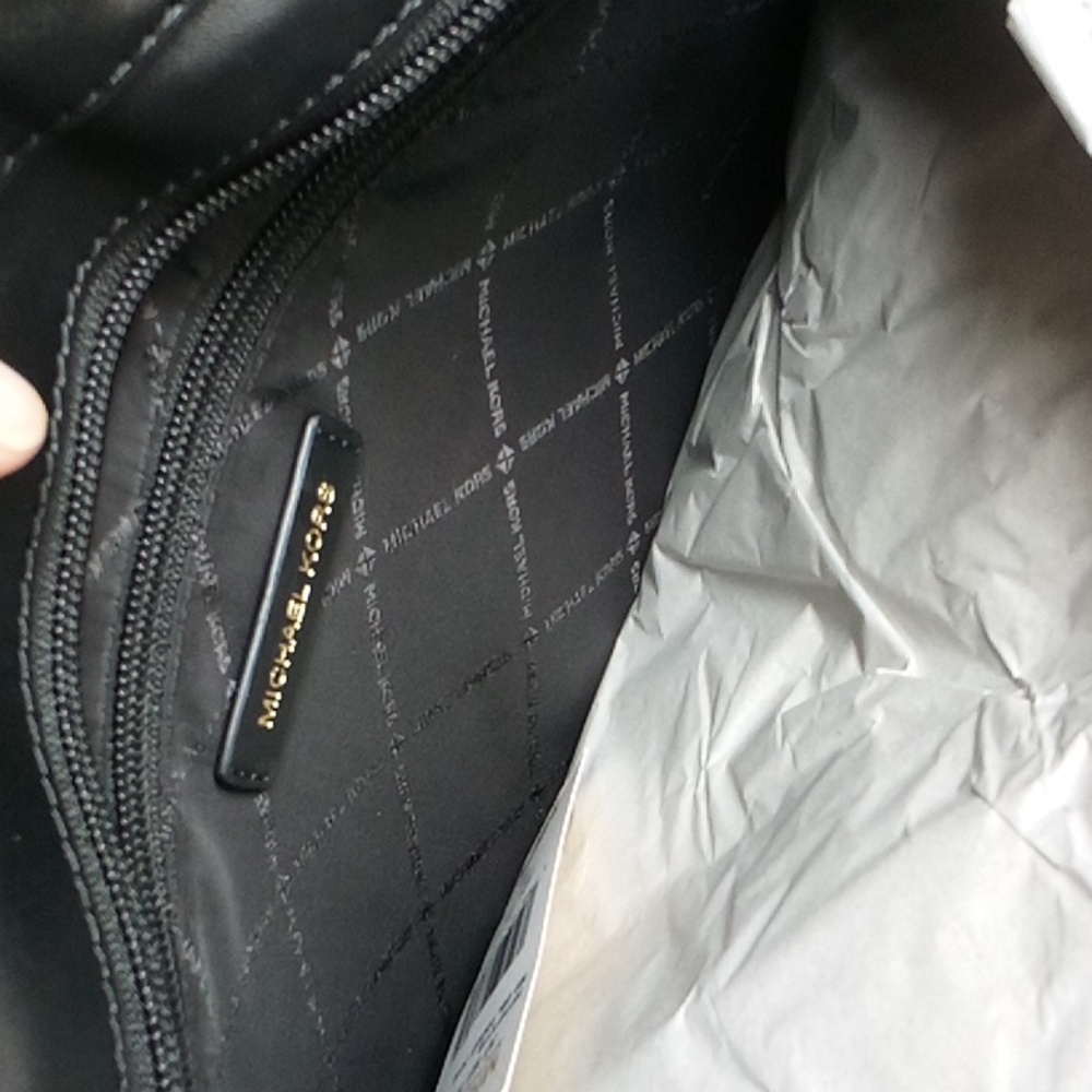 M. Kors Jet Set Travel double pocket tote bulk pebble leather & gold brass hardw - Picture 7 of 9